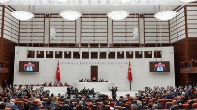 AK Parti, kamu personeli alımlarına yönelik önemli değişiklikler içeren 19