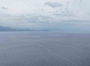 Çanakkale’nin Ayvacık ilçesi açıklarında kaçak göçmenleri taşıyan botun batmasının ardından