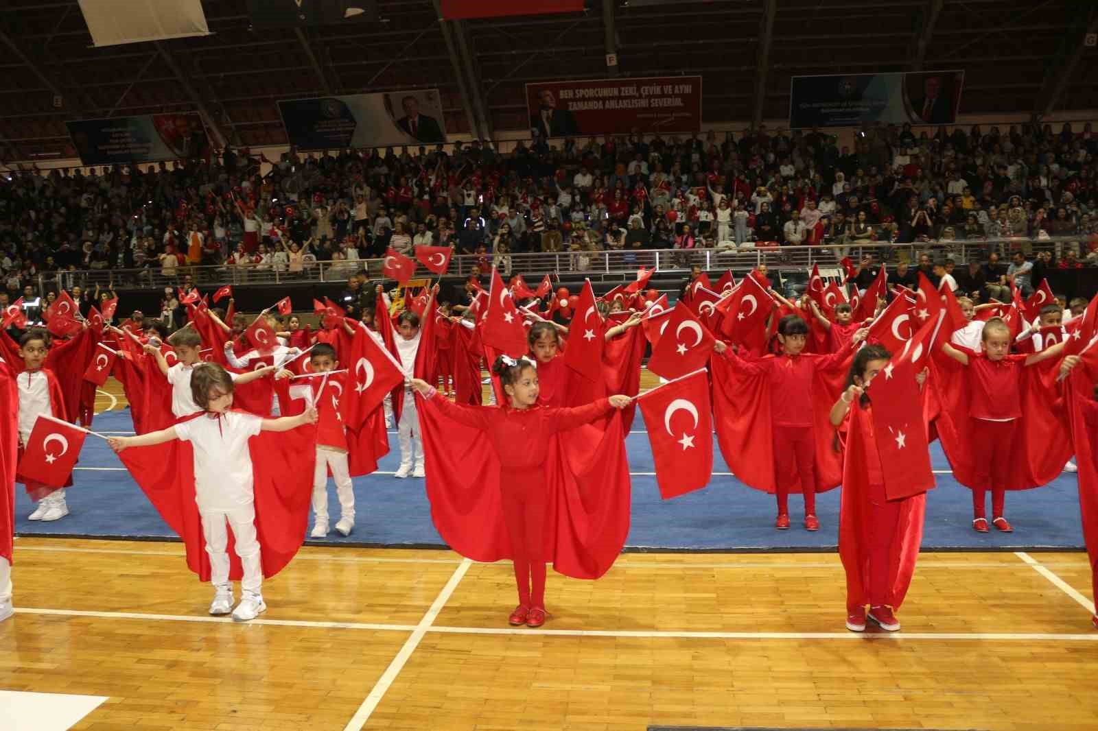 23 Nisan Ulusal Egemenlik ve Çocuk Bayramı Balıkesir Valiliği İl