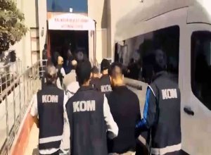 Balıkesir KOM Şube ekipleri, farklı tarihlerde piyasaya sahte para sürdüklerini