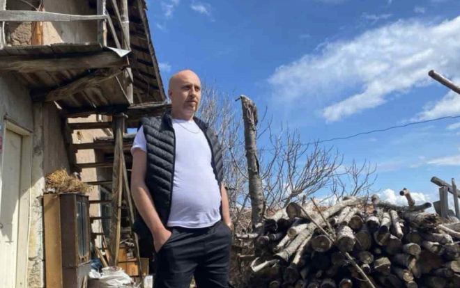 Balıkesir’de aile içi yaşanan kavga kanlı bitti. Annesine şiddet uygulayan