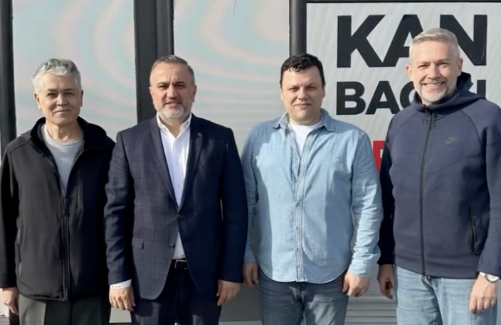 Türk Kızılay’ın kan stoklarının kritik seviyeye düşmesinin ardından Bandırma Cumhuriyet