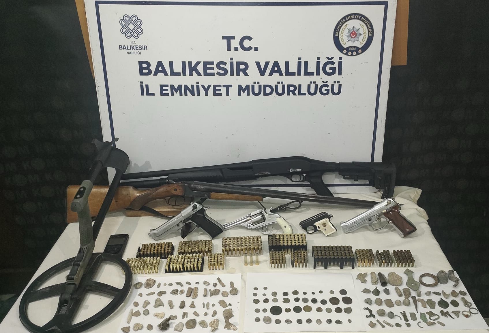 Balıkesir İl Emniyet Müdürlüğü Kaçakçılık ve Organize Suçlarla Mücadele Şube