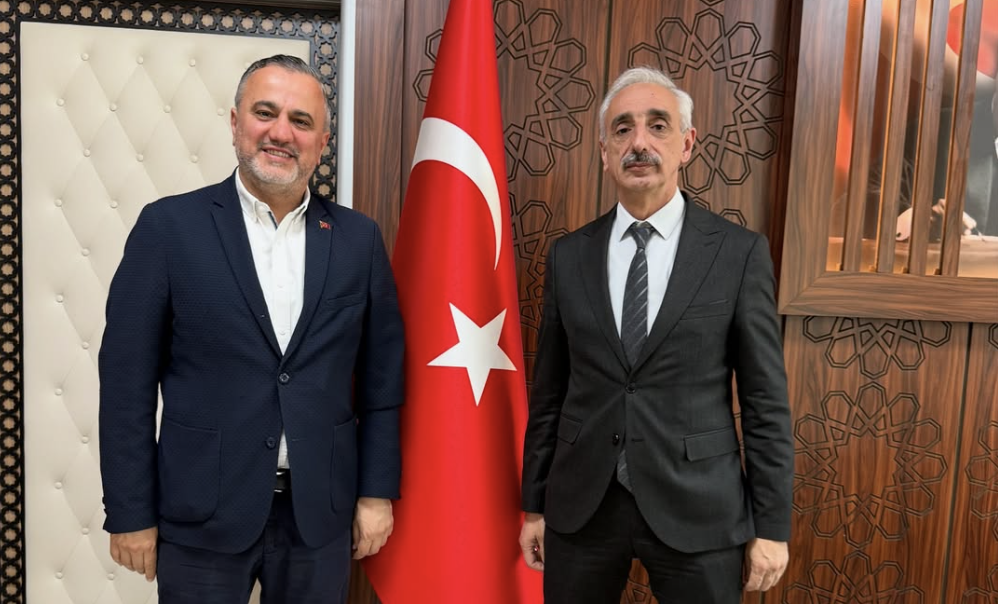 Meclis Üyesi Mehmet Doğan’dan İŞKUR İl Müdürü Nazım Balcı’ya Ziyaret AK Parti Balıkesir Büyükşehir Belediye Meclis Üyesi Mehmet Doğan, Balıkesir
