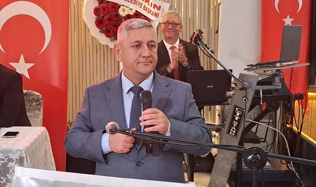 30 Yıllık Başkan Veda Etti! Bandırma Esnaf Kefalette Osman Çapar Dönemi Başladı Bandırma Esnaf ve Sanatkarlar Kredi ve Kefalet Kooperatifi’nde yapılan Seçimli
