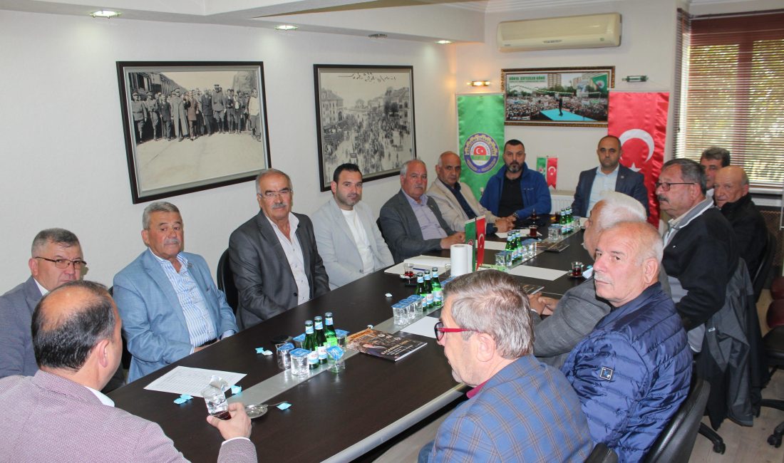 Bandırma, Ziraat Odası Başkanlarının İl Koordinasyon Toplantısına Ev Sahipliği Yaptı Balıkesir il genelindeki ilçe ziraat odası başkanları, Bandırma’da düzenlenen İl