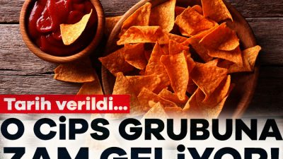 Tekel Bayileri Yardımlaşma Derneği Başkanı Erol Dündar, bir cips grubuna