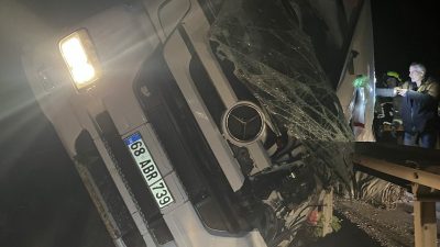 Balıkesir'in Susurluk ilçesi Sultançayır mevkiinde meydana gelen trafik kazasında bir