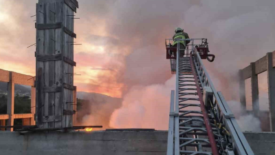 Balıkesir’in Edremit ilçesine bağlı Altınoluk Mahallesi’nde Ahmet Taner Kışlalı Stadı