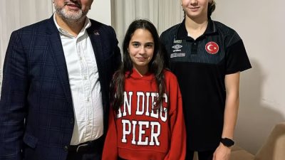 Balıkesir AK Parti Meclis Üyesi Mehmet Doğan, milli pentatlet Zeynep