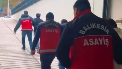  Balıkesir merkezli yürütülen nitelikli dolandırıcılık soruşturması kapsamında, beş ilde