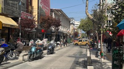 Balıkesir’in Bandırma ilçesinde 5 yaşındaki bir çocuğun ayağı, seyir halindeki