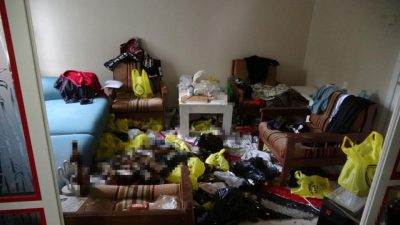 Balıkesir’de eve gelen polise ’Annem Uyuyor’ demesine rağmen yapılan kontrolde