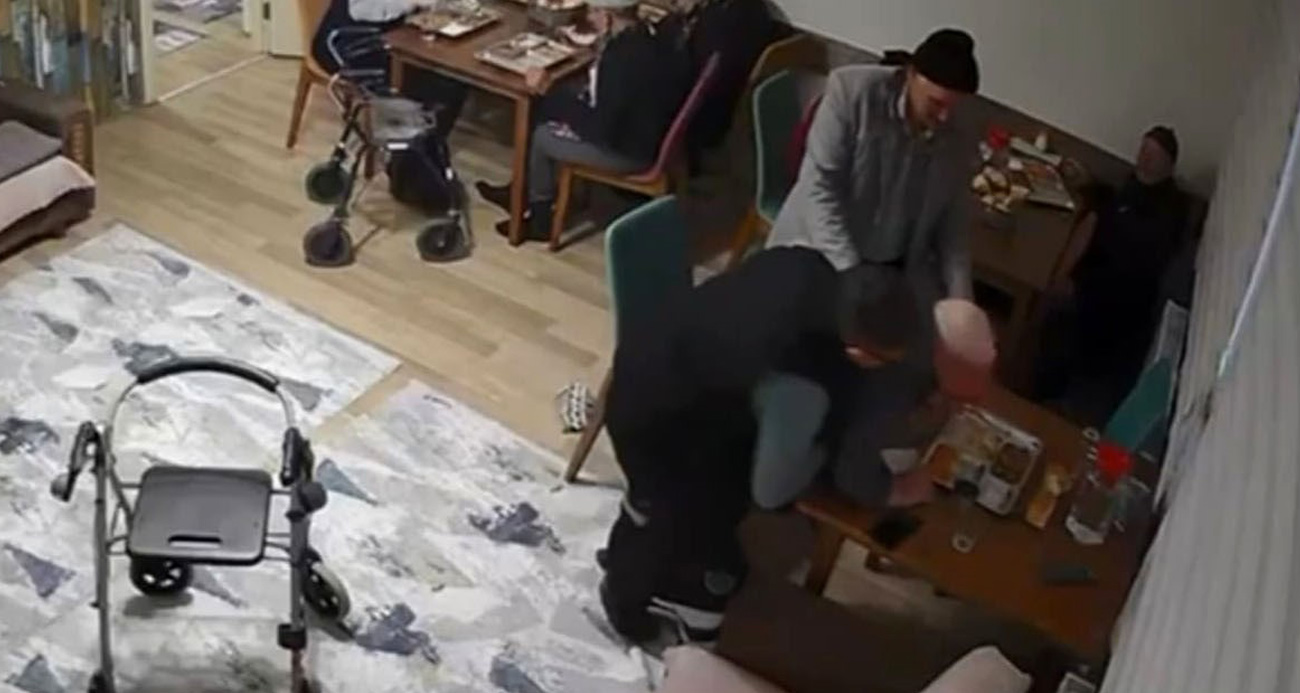 Balıkesir’de bakım evinde yemek yerken soluk borusuna yemek kaçan 91