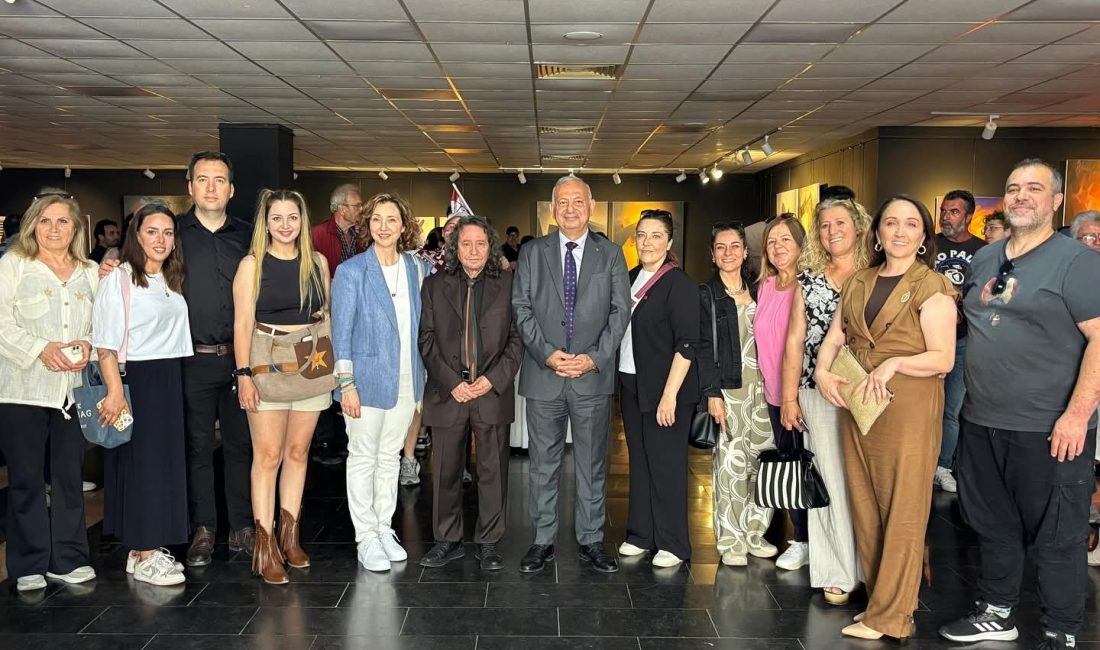 Balıkesir’in Bandırma ilçesinde bu yıl 34’üncüsü düzenlenen Uluslararası Bandırma Kuşcenneti