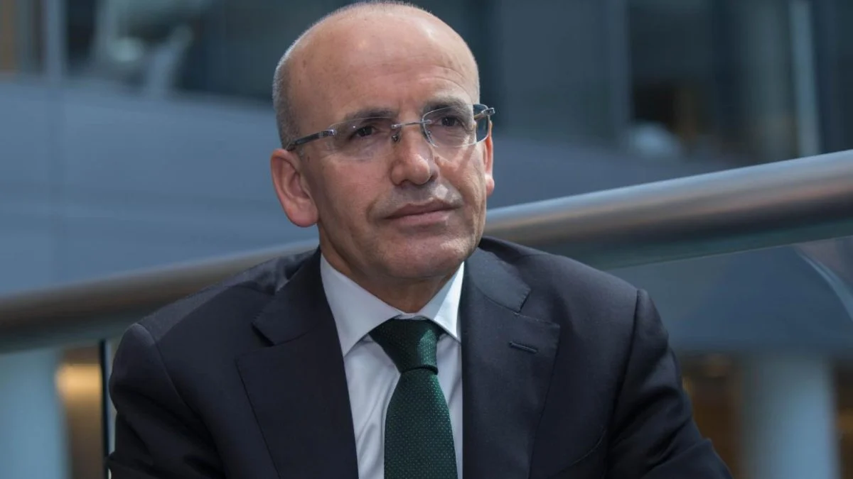 Hazine ve Maliye Bakanı Mehmet Şimşek, ekonomi programının temel önceliğine