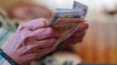 Meclis’e sunulan yeni teklif, emekli maaşlarında köklü değişikliklerin habercisi olabilir.