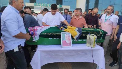 Balıkesir’in Burhaniye ilçesinde geçirdiği beyin kanaması sonucu 44 yaşında yaşama