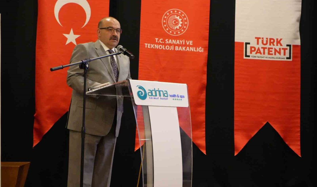 Balıkesir’in Edremit ilçesinde Balıkesir Valisi İsmail Ustaoğlu’nun katılımıyla, Edremit Ticaret