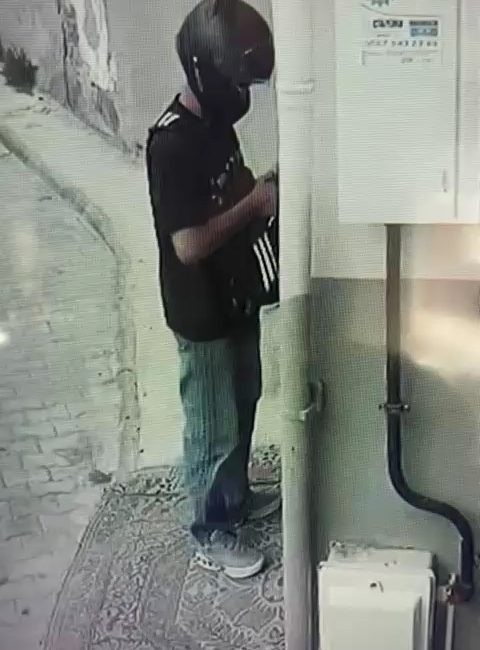 Balıkesir’in Havran ilçesinde, kendisini polis olarak tanıtan dolandırıcılar, yaşlı bir