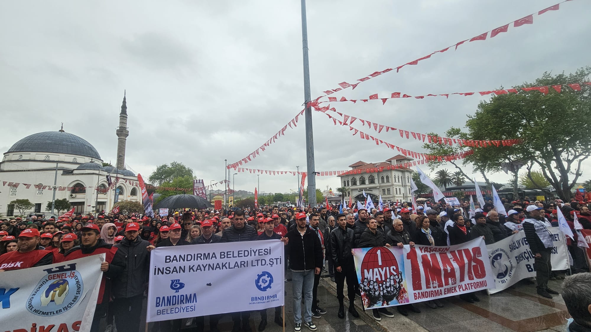 1 Mayıs Emek ve Dayanışma Günü, Bandırma’da çeşitli sendikalar, sivil