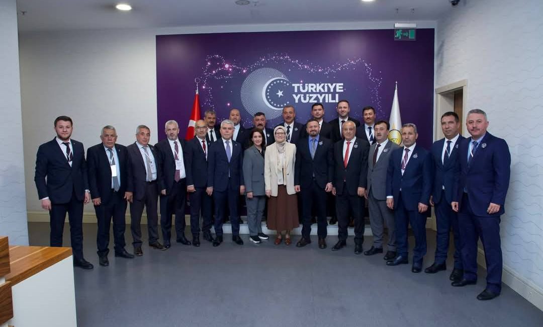 AK Parti Genel Başkan Yardımcısı ve Balıkesir Milletvekili Belgin Uygur’un