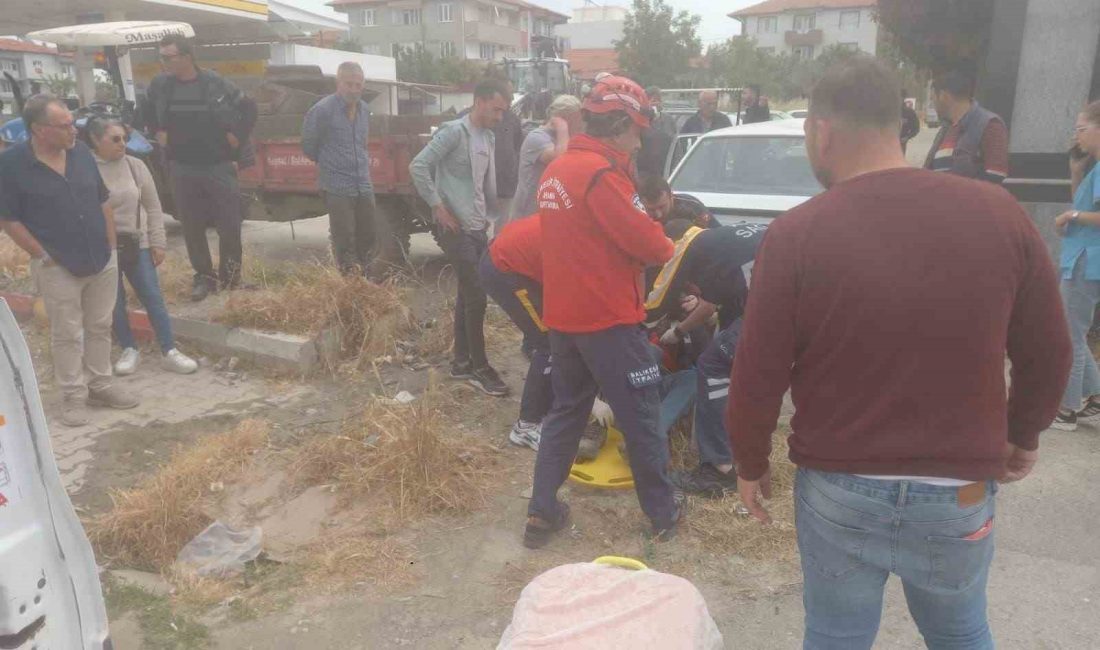 Balıkesir’in Savaştepe ilçesinde meydana gelen trafik kazasında 2 kişi yaralandı.