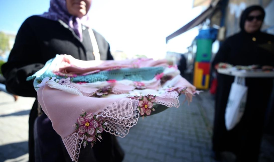 Gönen’in Coğrafi İşaretli İğne Oyası Kadınlara Gelir Kapısı Oldu Balıkesir’in Gönen ilçesinde, kültürel mirasın önemli örneklerinden biri olan