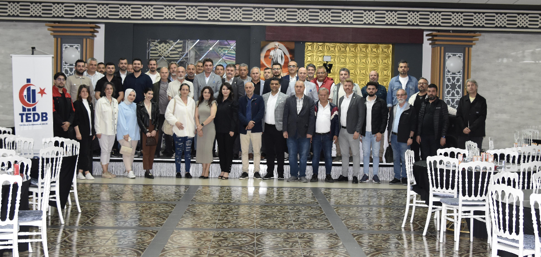 Balıkesir’de emlak danışmanları lansman toplantısında buluştu Tüm Emlak Danışmanları Birliği (TEDB) Balıkesir Yönetim Kurulu tarafından