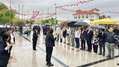  Balıkesir’in Bandırma ilçesinde 10-16 Mayıs Engelliler Haftası kapsamında düzenlenen