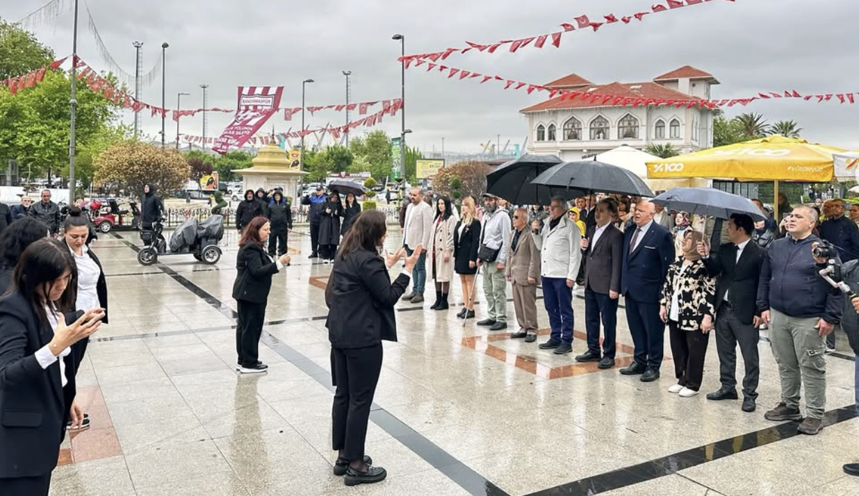  Balıkesir’in Bandırma ilçesinde 10-16 Mayıs Engelliler Haftası kapsamında düzenlenen