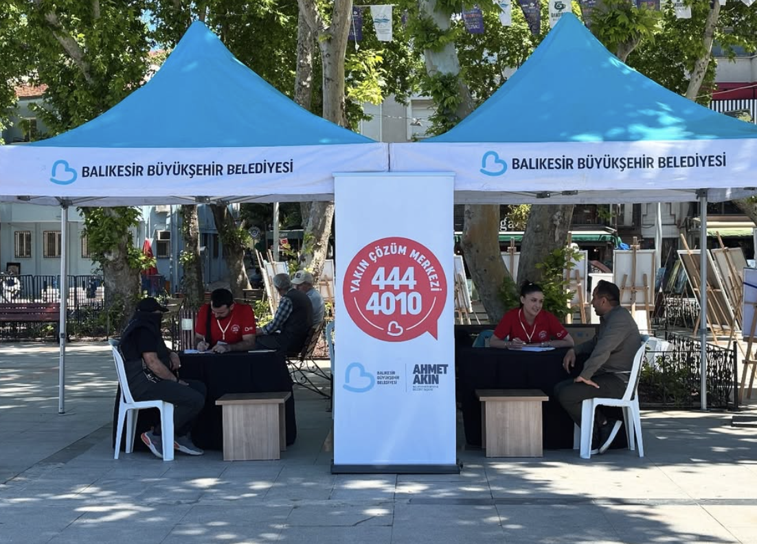 Balıkesir Büyükşehir Belediyesi, vatandaş odaklı çalışmalar kapsamında Bandırma’da saha faaliyetlerine