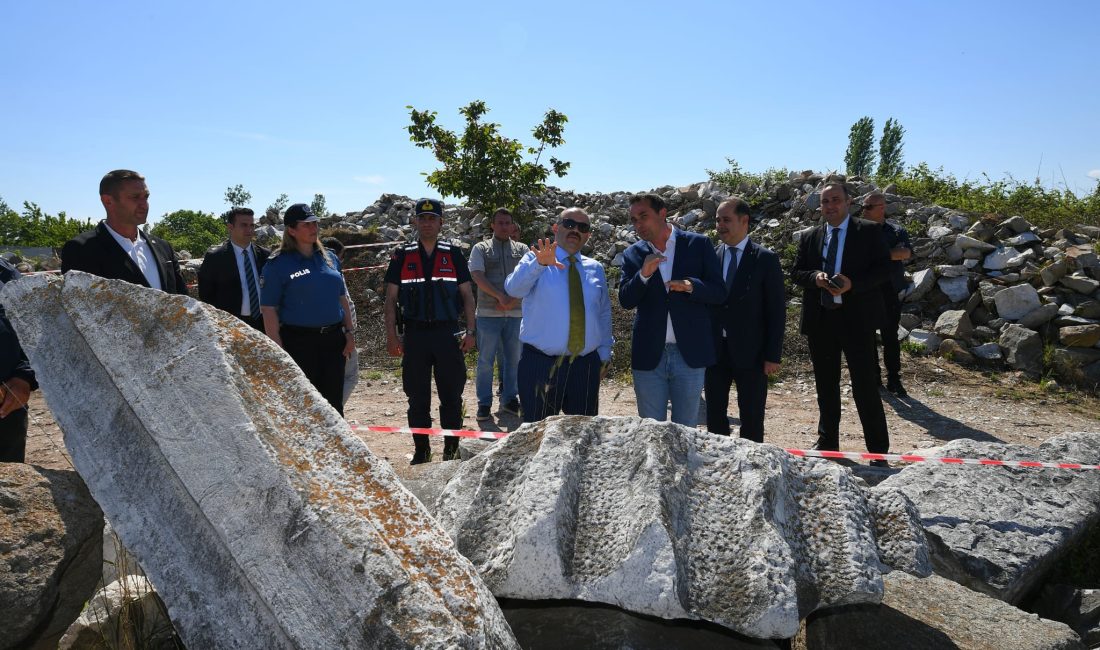 Balıkesir Valisi İsmail Ustaoğlu, Erdek ilçesinde bulunan Kyzikos Antik Kenti’ni