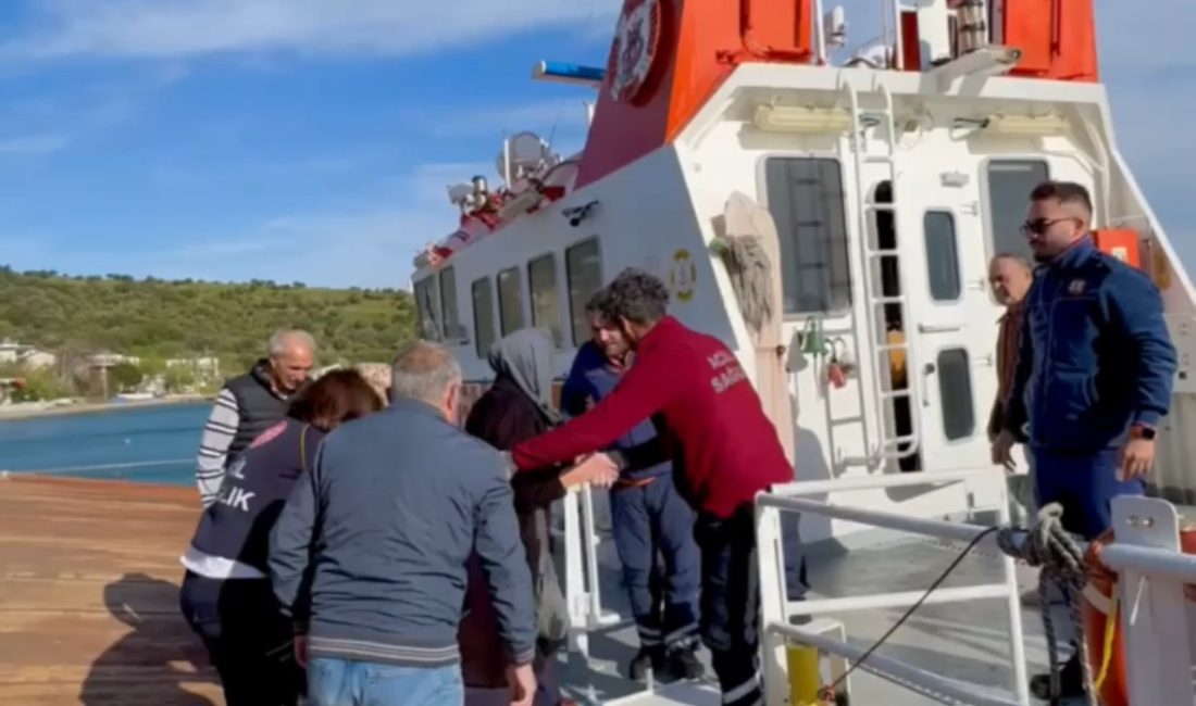 Erdek’te fırtınaya rağmen hasta tahliyesi gerçekleştirildi Balıkesir'in Erdek ilçesine bağlı Paşalimanı Adası'nda rahatsızlanan bir vatandaş,