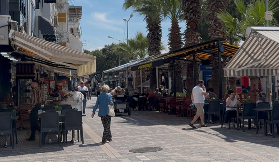 Kurban Bayramı öncesinde Avşa Adası’nda yoğunluk artarken, adada bayram heyecanı