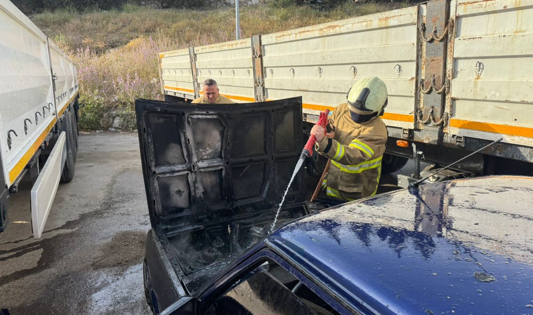 Erdek’te park halindeki otomobilde yangın paniği Balıkesir’in Erdek ilçesinde park halindeki bir otomobilde çıkan yangın paniğe