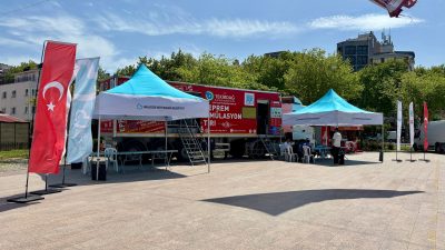 Balıkesir Büyükşehir Belediyesi, vatandaşların deprem anında nasıl hareket etmeleri gerektiğini