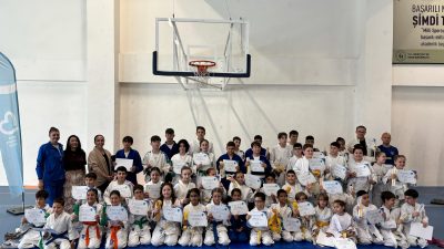 Balıkesir Büyükşehir Belediyesi Bandırma Gençlik ve Spor Merkezi’nde judo eğitimi