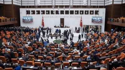 TBMM Genel Kurulu'nda bugün Meclis Başkanı seçimi gerçekleştirilecek. 5 adayın