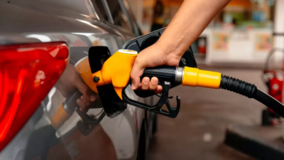 İsrail-İran savaşı dünya genelinde enerji fiyatlarını yukarı çekerken, Türkiye'de akaryakıt