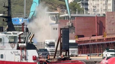 Balıkesir’in Bandırma ilçesinin merkezinde faaliyet gösteren Çelebi Limanı, deniz ve