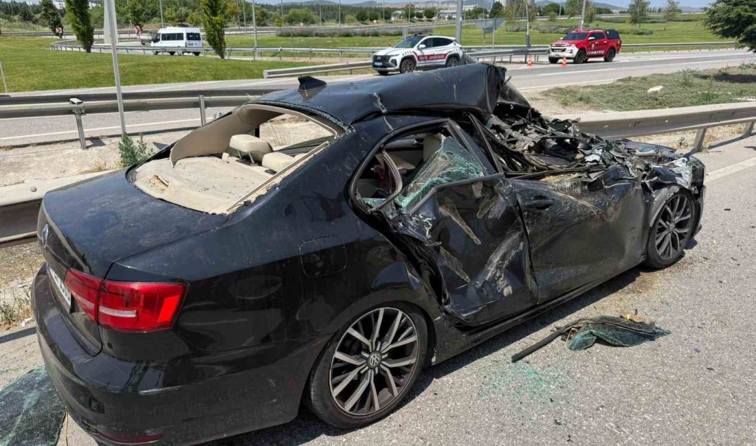 Balıkesir’de bugün öğlen saatlerinde İzmir-Bursa yolu Bigadiç Köprüsü Kavşağı mevkiinde
