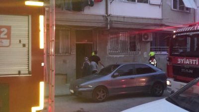 Balıkesir’in Edremit ilçesinde meydana gelen motosiklet yangını, apartman sakinlerinde büyük