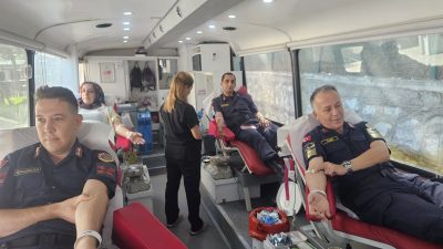 Balıkesir İl Jandarma Komutanlığı personeli, kan bağışı kampanyasına destek vererek