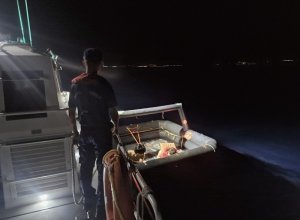 Balıkesir’in Ayvalık ilçesi açıklarında can salı içinde Yunanistan unsurlarınca Türk