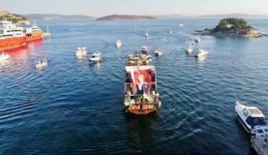 Türkiye Cumhuriyeti’nin kurucusu, Ulu Önder Gazi Mustafa Kemal Atatürk’ün Erdek’e