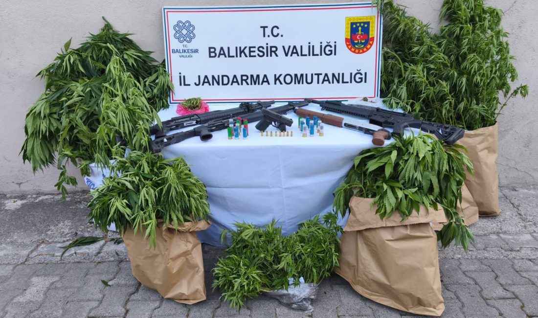 Balıkesir’de 7 ilçede düzenlenen eş zamanlı operasyonlarda uyuşturucu, kaçak ürün