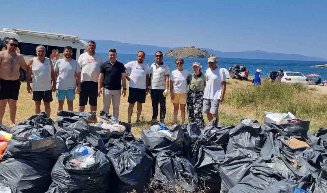 Kapıdağ Yarımadası Küçükova’da 80 torba çöp toplandı Erdek ilçesine bağlı Kapıdağ Yarımadası’nın gözde noktalarından biri olan Küçükova