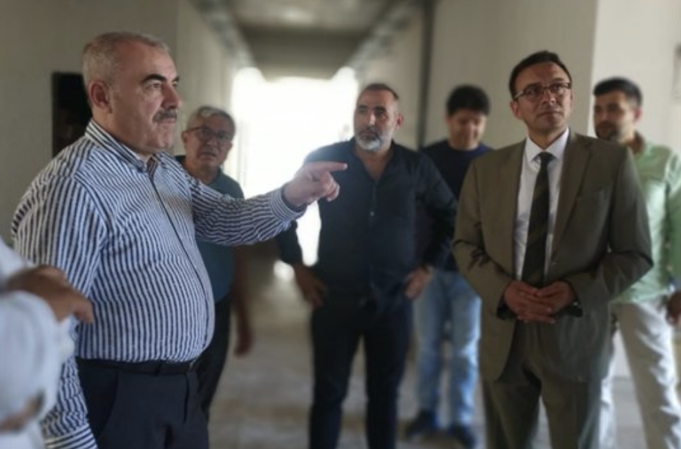 Bandırma’da okul inşaatları yerinde incelendi Balıkesir’in Bandırma ilçesinde yapımı devam eden eğitim yatırımları, İl