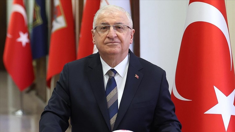 Milli Savunma Bakanı Yaşar Güler, Türkiye-İran sınırındaki askeri birlikleri denetlemek